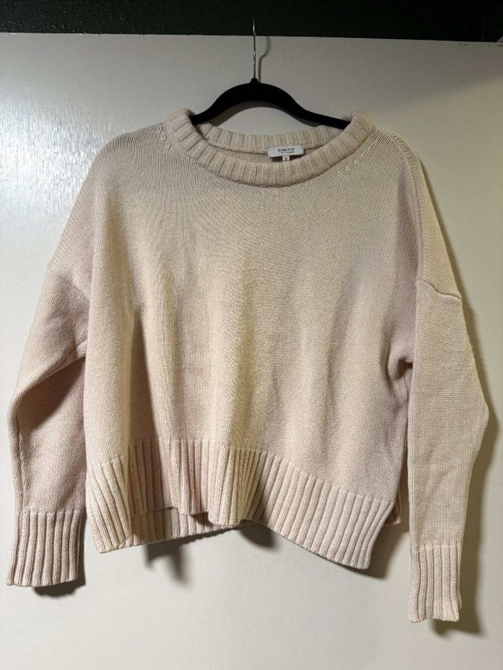 Aritzia Babaton Cashmere Crewneck Sweater Size XS